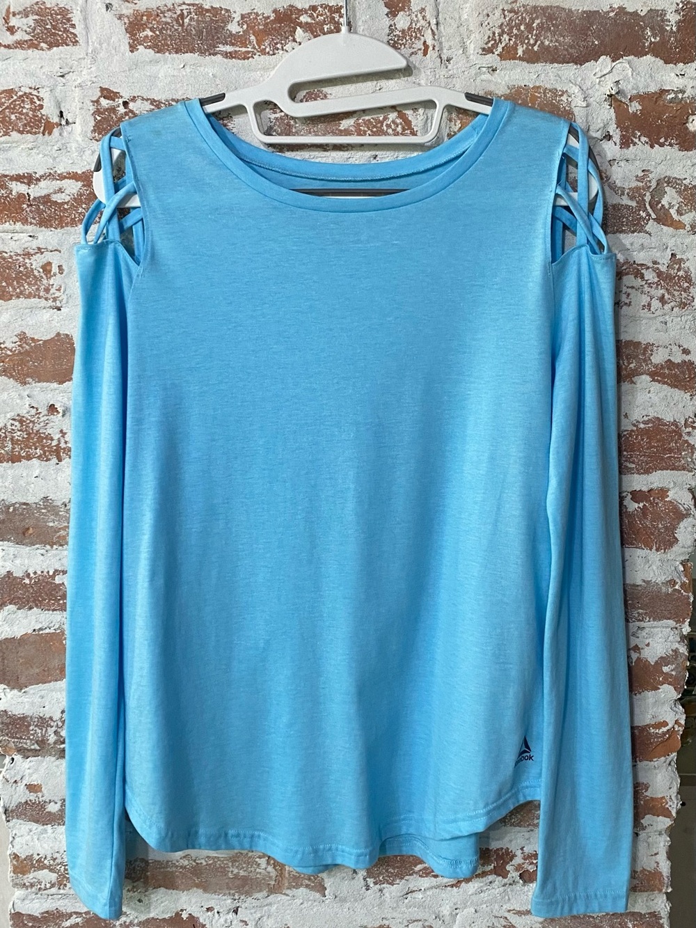 NWOT REEBOK Strapped Cold-Shoulder Long Sleeve Top, Long Sleeve, Loose Fit